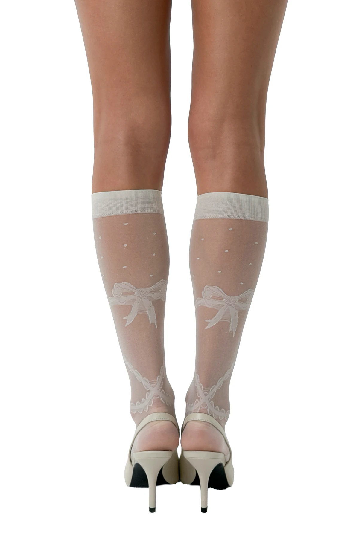 Иллюстрация Malvina Socks in Petal Pink
